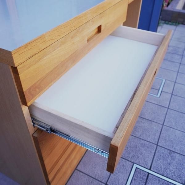 unico HUTTE ヒュッテ　キッチンカウンター【説明書、予備部品付】 人気のunico(ウニコ)よりHUTTE(ヒュッテ)シリーズ のキッチン