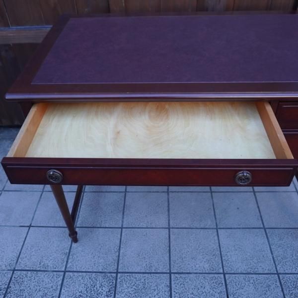 IDC OTSUKA(大塚家具)取り扱いのアメリカの人気ブランドETHAN IDC OTSUKA(大塚家具)取り扱いのアメリカの人気ブランドETHAN