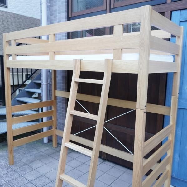 人気の無印良品(MUJI)のオーク材セミシングルハイベッド