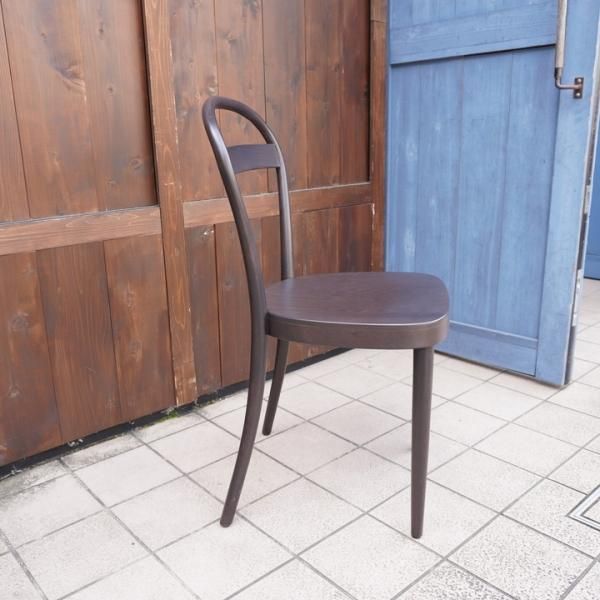 無印良品(MUJI)×ドイツTHONET(ト―ネット)のNo.14ブナ材曲げ木チェア