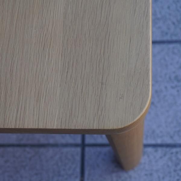 値下げ/karimoku(カリモク家具)のオーク材を使用したTT8801 値下げ/karimoku(カリモク家具)のオーク材を使用したTT8801