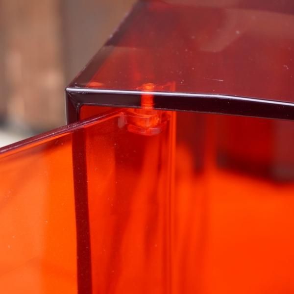 イタリアのデザイナーズ家具ブランドKARTELL(カルテル)のOPTIC イタリアのデザイナーズ家具ブランドKARTELL(カルテル)のOPTIC