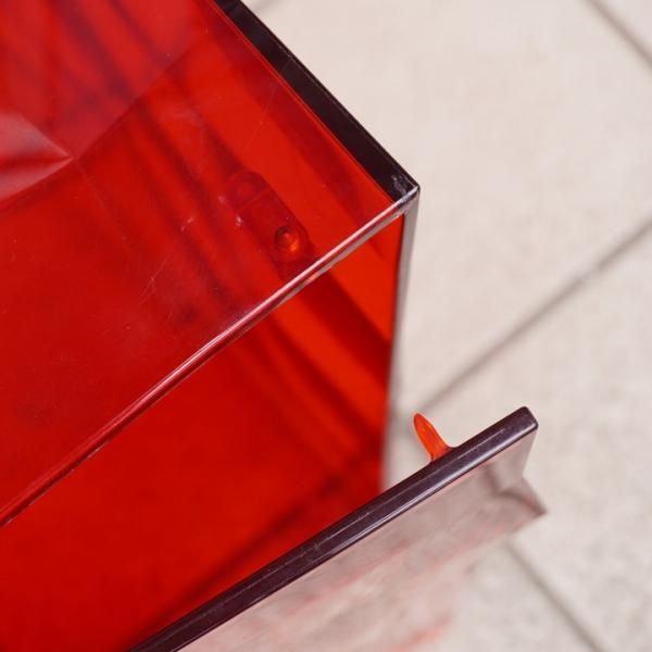 イタリアのデザイナーズ家具ブランドKARTELL(カルテル)のOPTIC イタリアのデザイナーズ家具ブランドKARTELL(カルテル)のOPTIC