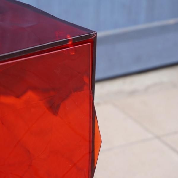 イタリアのデザイナーズ家具ブランドKARTELL(カルテル)のOPTIC イタリアのデザイナーズ家具ブランドKARTELL(カルテル)のOPTIC
