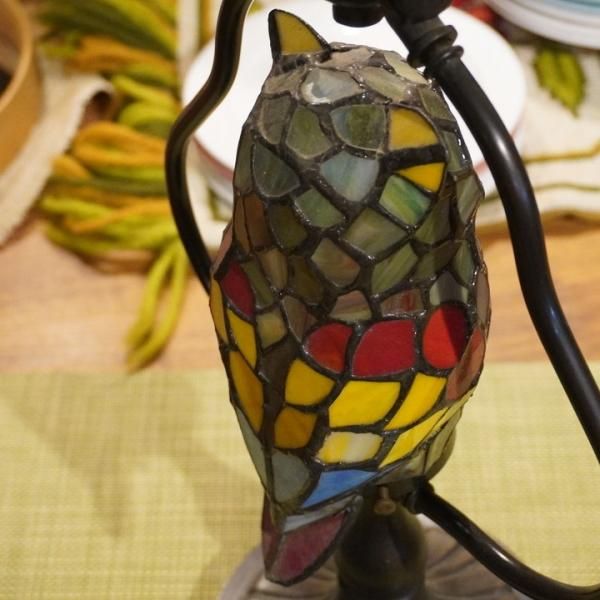 SYNDICAT VERRIER(サンディカヴァリエール)のカラフルな羽が魅力