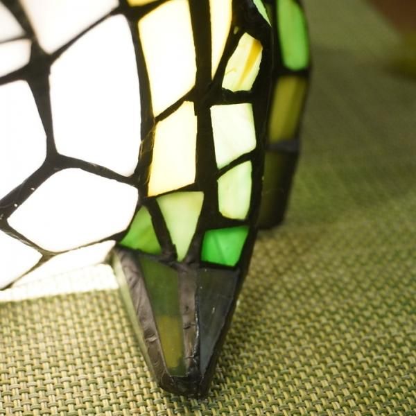 Deco Light(デコライト)の可愛らしいカエルのステンドグラス