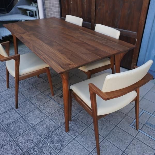 FUJI FURNITURE(冨士ファニチア)のウォールナット材Koti(コティ FUJI FURNITURE(冨士ファニチア)のウォールナット材Koti(コティ