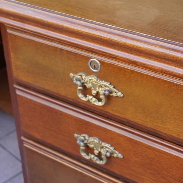 Karimoku(カリモク家具)の人気シリーズCOLONIAL(コロニアル)の両 Karimoku(カリモク家具)の人気シリーズCOLONIAL(コロニアル)の両
