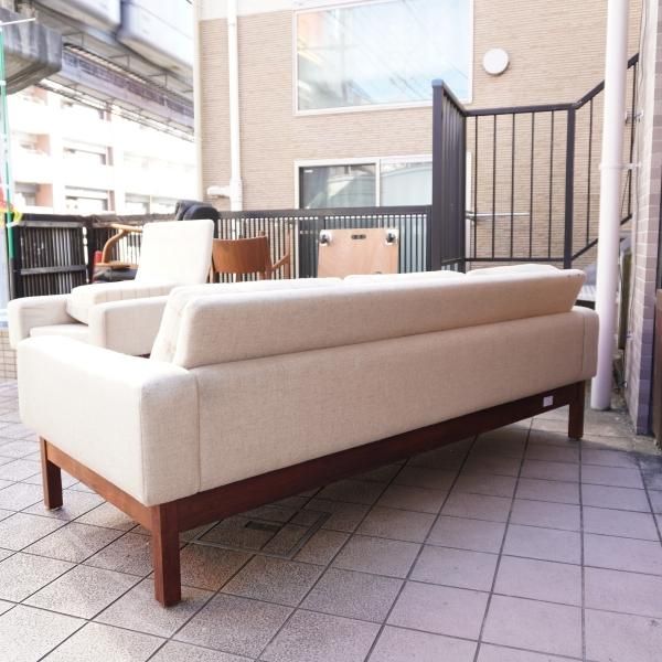 北欧デンマークから入荷したゆったりリラックスして座れるローズ 北欧デンマークから入荷したゆったりリラックスして座れるローズ