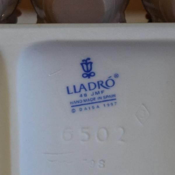スペインLLADRO(リヤドロ)社の陶器人形の置物『フィギュリン スペインLLADRO(リヤドロ)社の陶器人形の置物『フィギュリン