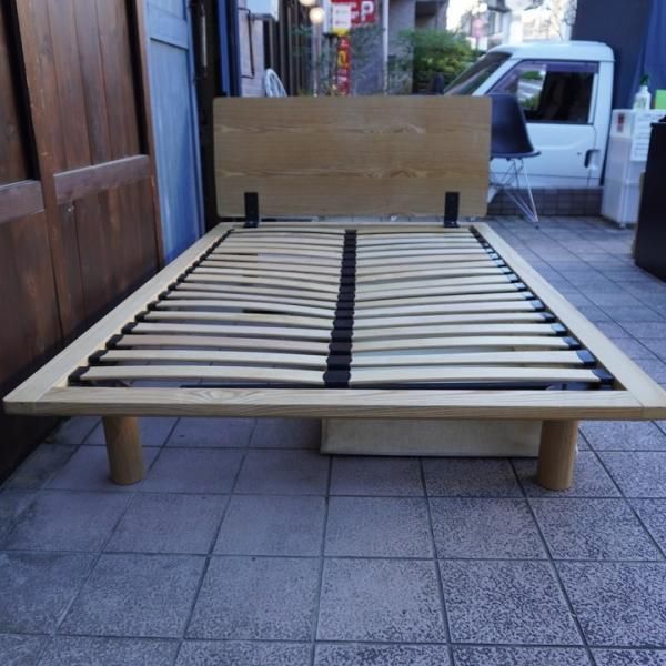値下げ/無印良品(MUJI)のタモ材ベッドフレーム(セミダブル 値下げ/無印良品(MUJI)のタモ材ベッドフレーム(セミダブル