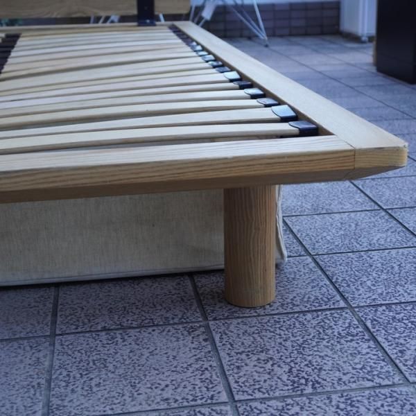 値下げ/無印良品(MUJI)のタモ材ベッドフレーム(セミダブル 値下げ/無印良品(MUJI)のタモ材ベッドフレーム(セミダブル