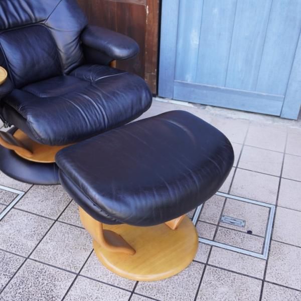 karimoku(カリモク家具)の本革 リクライニングチェア&オットマン karimoku(カリモク家具)の本革 リクライニングチェア&オットマン