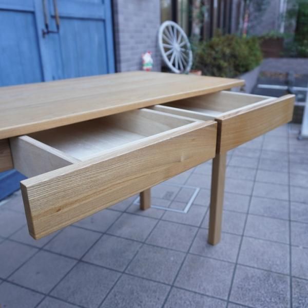Libre(リーブル) タモ無垢材パーソナルデスク。シンプルで
