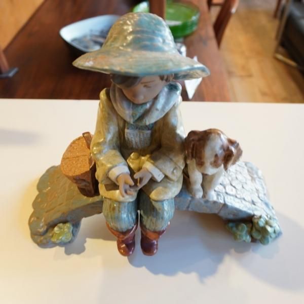 値下げ/スペインLLADRO(リヤドロ)社の陶器人形の置物『フィギュリン 