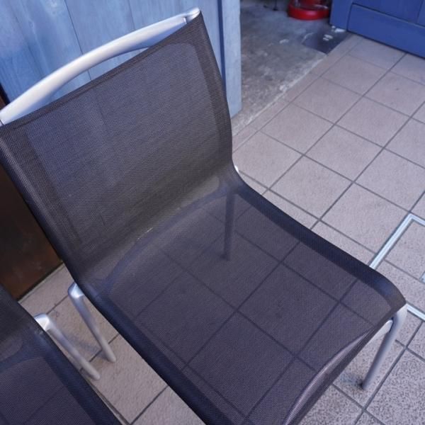 Cassina(カッシーナ)取り扱いブランドAlias(アリアス)のハイ Cassina(カッシーナ)取り扱いブランドAlias(アリアス)のハイ