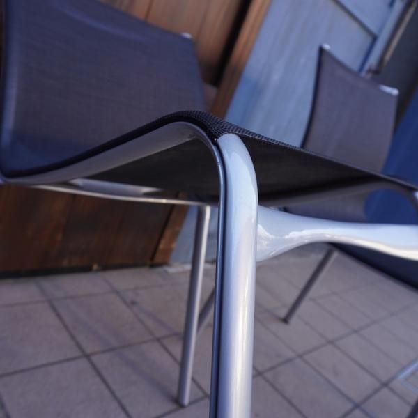 Cassina(カッシーナ)取り扱いブランドAlias(アリアス)のハイ Cassina(カッシーナ)取り扱いブランドAlias(アリアス)のハイ