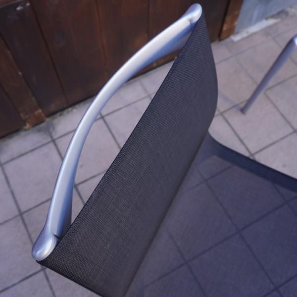 Cassina(カッシーナ)取り扱いブランドAlias(アリアス)のハイ Cassina(カッシーナ)取り扱いブランドAlias(アリアス)のハイ