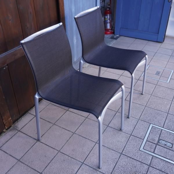 Cassina(カッシーナ)取り扱いブランドAlias(アリアス)のハイ Cassina(カッシーナ)取り扱いブランドAlias(アリアス)のハイ