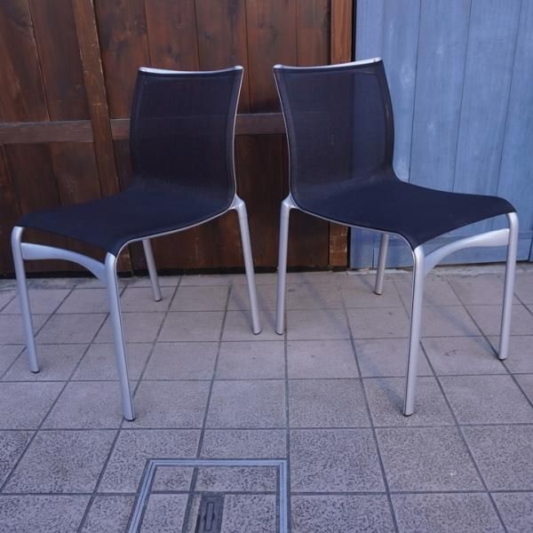 Cassina(カッシーナ)取り扱いブランドAlias(アリアス)のハイ Cassina(カッシーナ)取り扱いブランドAlias(アリアス)のハイ