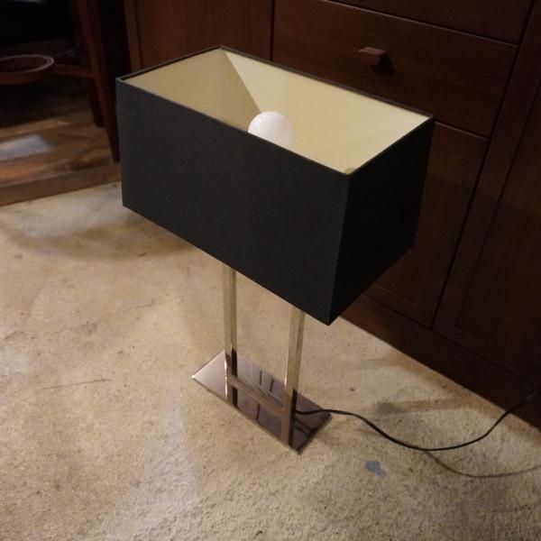 展示品◇DI CLASSE(ディクラッセ)のスタイリッシュなテーブル