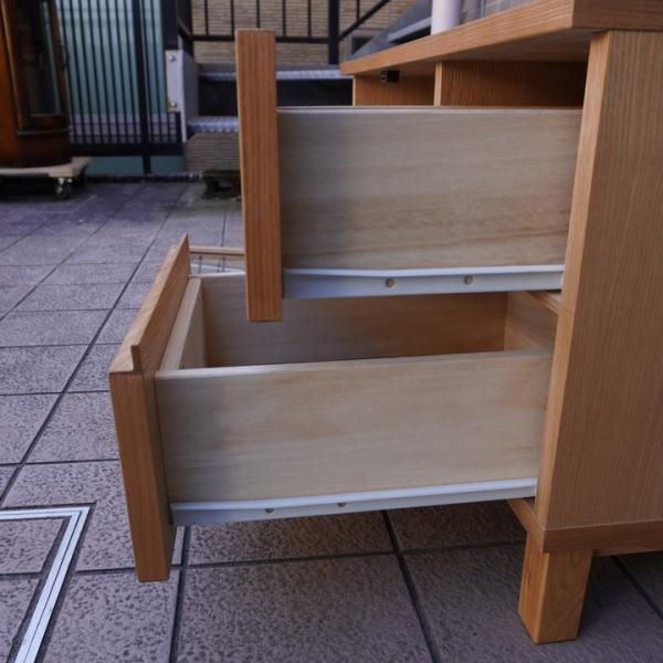 無印良品(MUJI)のタモ材 AVラック。シンプルなTVボードは圧迫感 無印良品(MUJI)のタモ材 AVラック。シンプルなTVボードは圧迫感