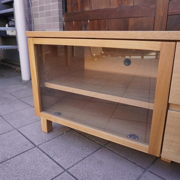 無印良品(MUJI)のタモ材 AVラック。シンプルなTVボードは圧迫感 無印良品(MUJI)のタモ材 AVラック。シンプルなTVボードは圧迫感