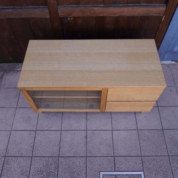 無印良品(MUJI)のタモ材 AVラック。シンプルなTVボードは圧迫感 無印良品(MUJI)のタモ材 AVラック。シンプルなTVボードは圧迫感