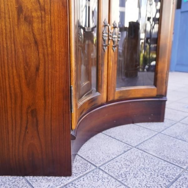 Karimoku(カリモク家具)の人気シリーズCOLONIAL(コロニアル)の Karimoku(カリモク家具)の人気シリーズCOLONIAL(コロニアル)の