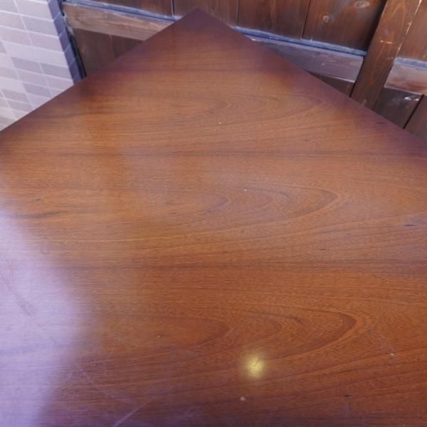 Karimoku(カリモク家具)の人気シリーズCOLONIAL(コロニアル)の Karimoku(カリモク家具)の人気シリーズCOLONIAL(コロニアル)の