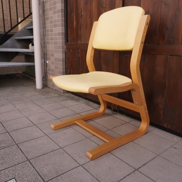 カリモク家具ベネッセ 学習椅子 | www.psychologiesport.fr