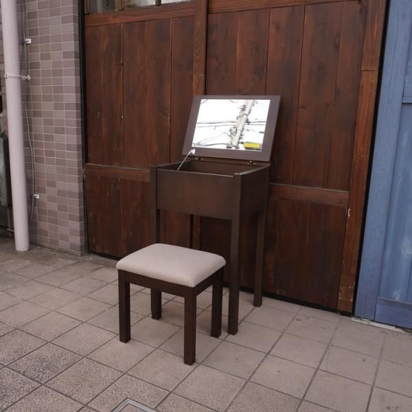稀少なタモ材を使用した無印良品(MUJI)のドレッサー/スツール 稀少なタモ材を使用した無印良品(MUJI)のドレッサー/スツール
