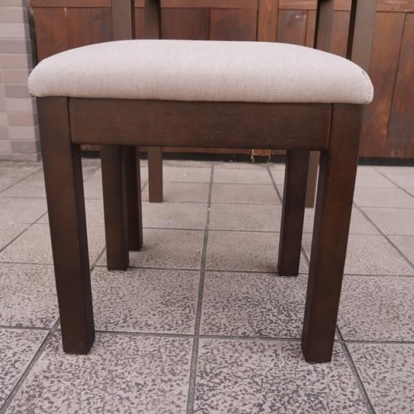 稀少なタモ材を使用した無印良品(MUJI)のドレッサー/スツール 稀少なタモ材を使用した無印良品(MUJI)のドレッサー/スツール