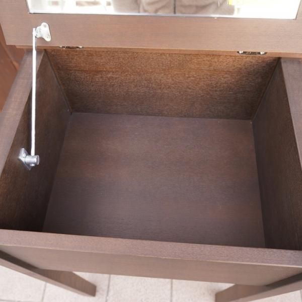 稀少なタモ材を使用した無印良品(MUJI)のドレッサー/スツール 稀少なタモ材を使用した無印良品(MUJI)のドレッサー/スツール