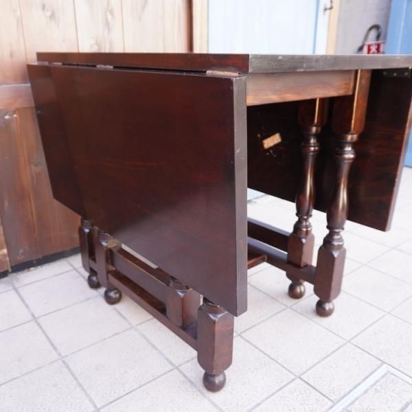 松本民芸家具のM型バタフライテーブルです。ミズメザクラ無垢材 松本民芸家具のM型バタフライテーブルです。ミズメザクラ無垢材