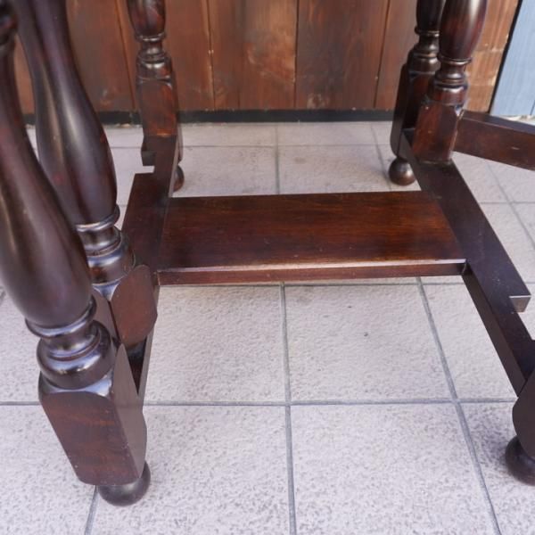 松本民芸家具のM型バタフライテーブルです。ミズメザクラ無垢材 松本民芸家具のM型バタフライテーブルです。ミズメザクラ無垢材
