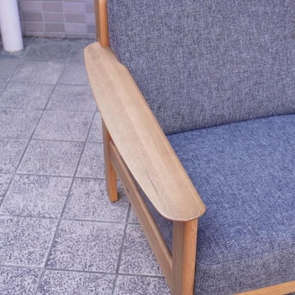 人気のkarimoku(カリモク家具)よりChitano(チターノ)の2.5人掛け 人気のkarimoku(カリモク家具)よりChitano(チターノ)の2.5人掛け