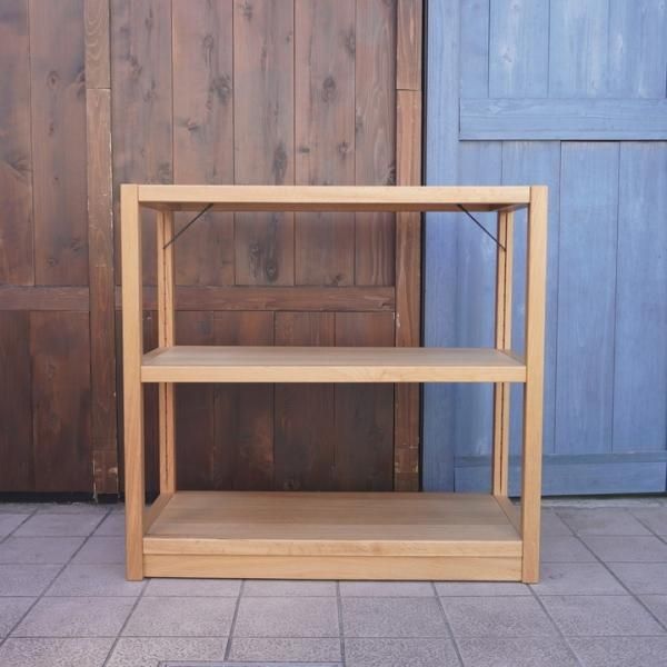 MUJI(無印良品)の無垢材ならではの味わい丈夫さを生かしたオーク MUJI(無印良品)の無垢材ならではの味わい丈夫さを生かしたオーク