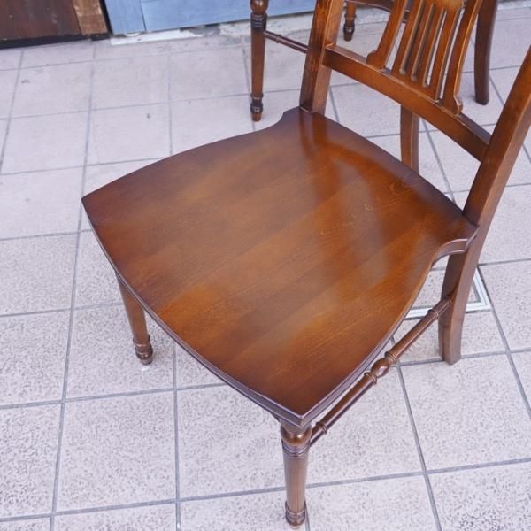Karimoku(カリモク家具)のCOLONIAL(コロニアル)シリーズ Karimoku(カリモク家具)のCOLONIAL(コロニアル)シリーズ