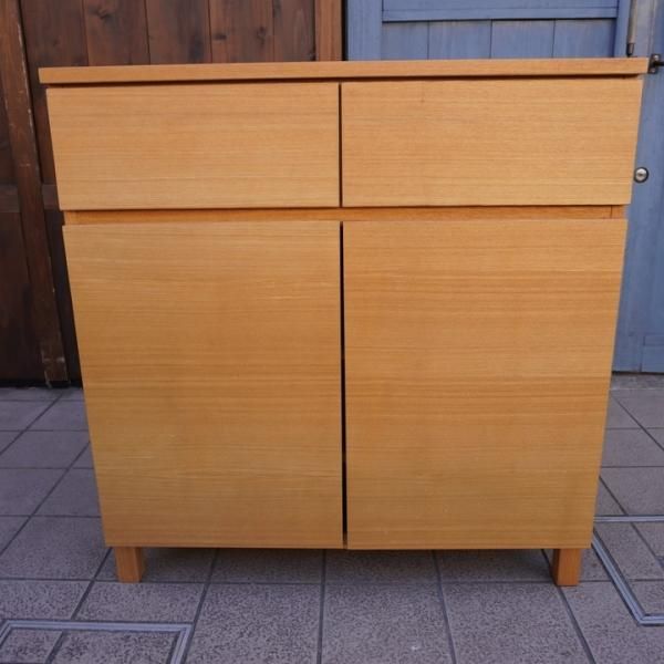 人気の無印良品(MUJI)の木製キャビネット・木製扉・タモ材です