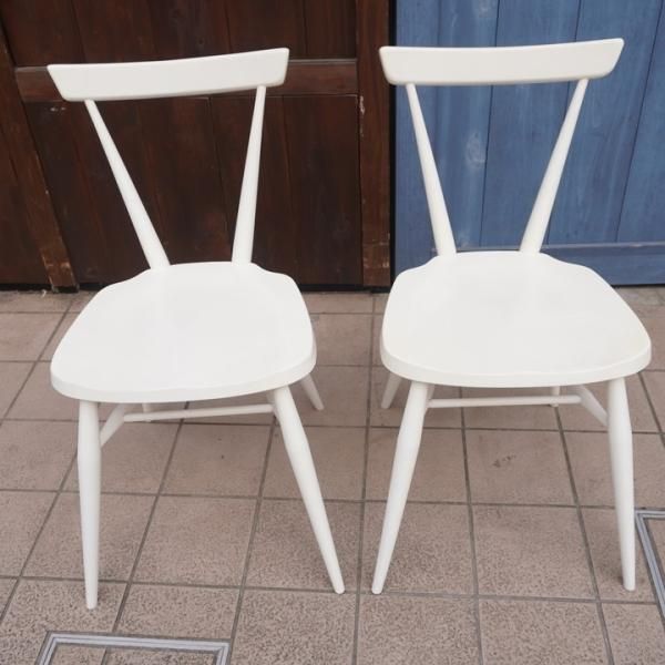 イギリスercol(アーコール)社のスタッキングチェア2脚セットです イギリスercol(アーコール)社のスタッキングチェア2脚セットです