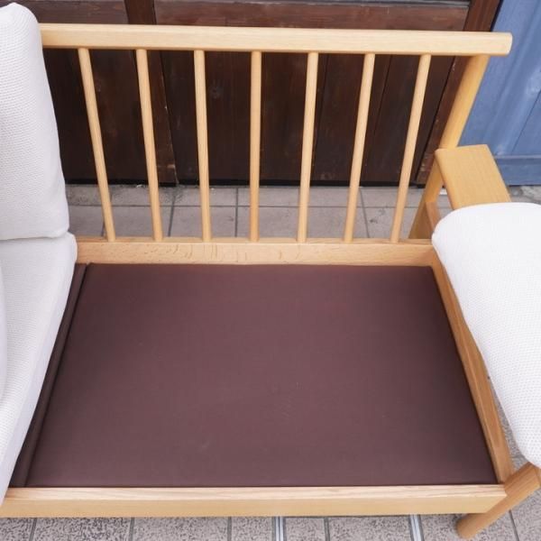 飛騨の家具メーカーKASHIWA(柏木工)のオーク無垢材を使用したBE 飛騨の家具メーカーKASHIWA(柏木工)のオーク無垢材を使用したBE