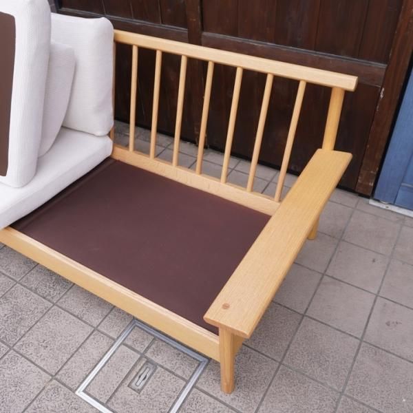 飛騨の家具メーカーKASHIWA(柏木工)のオーク無垢材を使用したBE 飛騨の家具メーカーKASHIWA(柏木工)のオーク無垢材を使用したBE