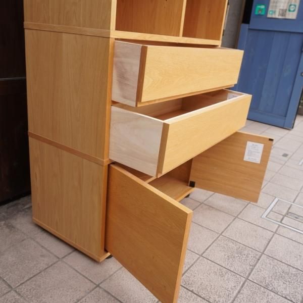 人気の無印良品(MUJI)のオーク材 スタッキングキャビネットです 人気の無印良品(MUJI)のオーク材 スタッキングキャビネットです