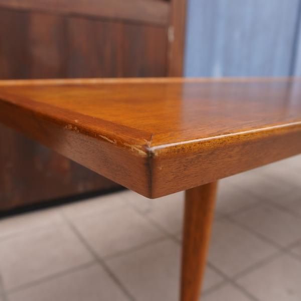 PACIFIC FURNITURE SERVICE(パシフィックファニチャーサービス
