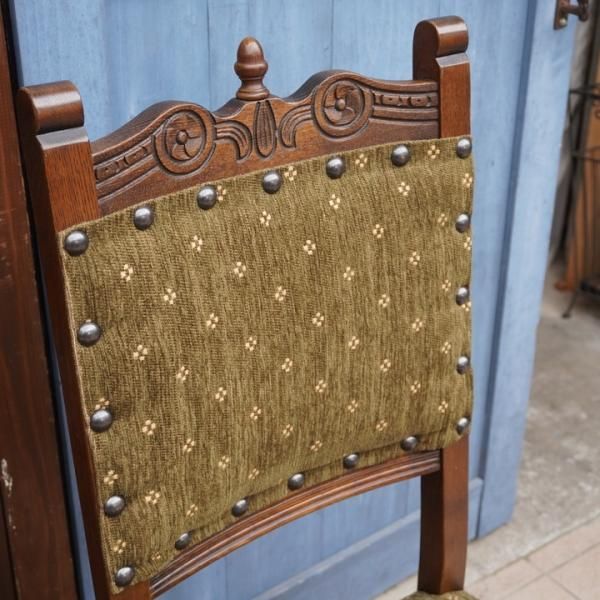 値下げ/イギリス家具 Old Charm(オールドチャーム)のオーク材ダイニングチェア2脚セットです。鋲打ちがアクセントのクラシカルで エレガントな木製椅子はサイドチェアとしても♪/Wood Bros - kokoelma -ココエルマ- 雑貨・中古家具・北欧家具・アンティーク家具の通販  