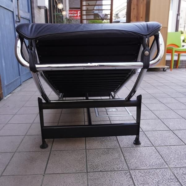 値下げ/IDC OTSUKA(大塚家具)で取り扱われていたLe Corbusier(ル 値下げ/IDC OTSUKA(大塚家具)で取り扱われていたLe Corbusier(ル