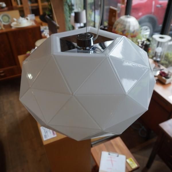 yamagiwa(ヤマギワ)取り扱いArtemide(アルテミデ)のMichele De yamagiwa(ヤマギワ)取り扱いArtemide(アルテミデ)のMichele De