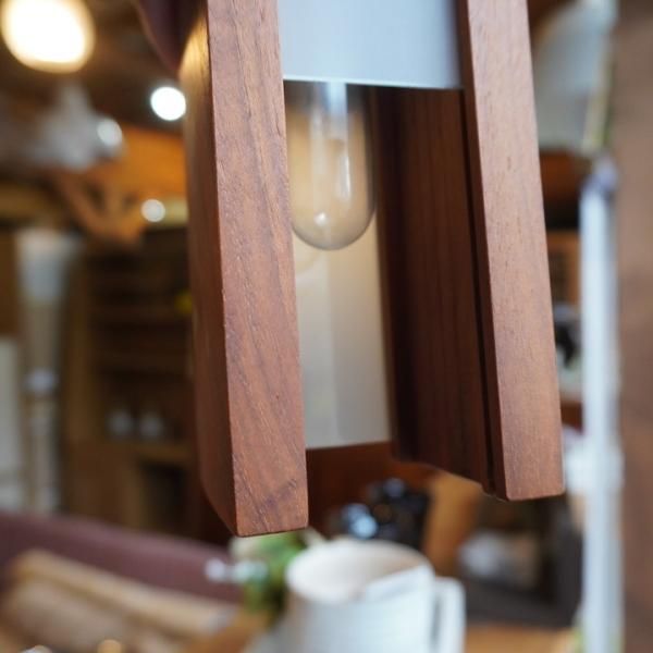 無垢の木を使ったオリジナル家具を手掛ける2are3(ツーアースリー 無垢の木を使ったオリジナル家具を手掛ける2are3(ツーアースリー