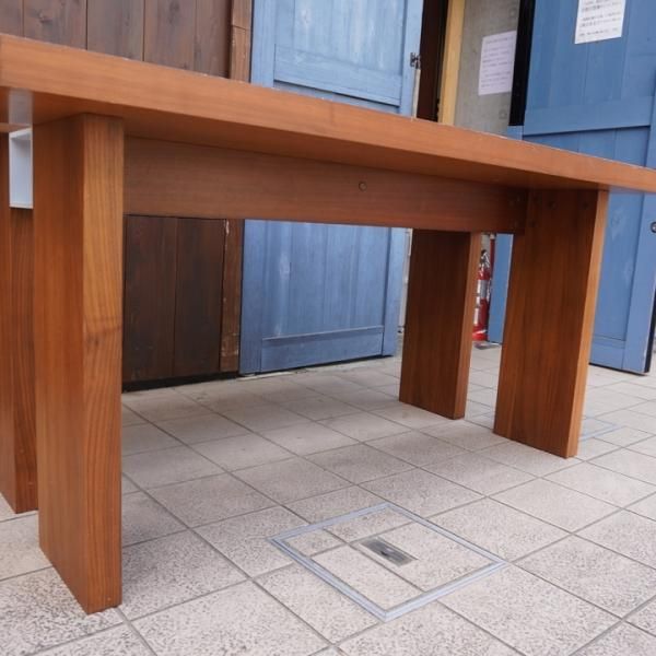 IDC OTSUKA(大塚家具)取り扱いのメーカーBross (ブロス)社の IDC OTSUKA(大塚家具)取り扱いのメーカーBross (ブロス)社の